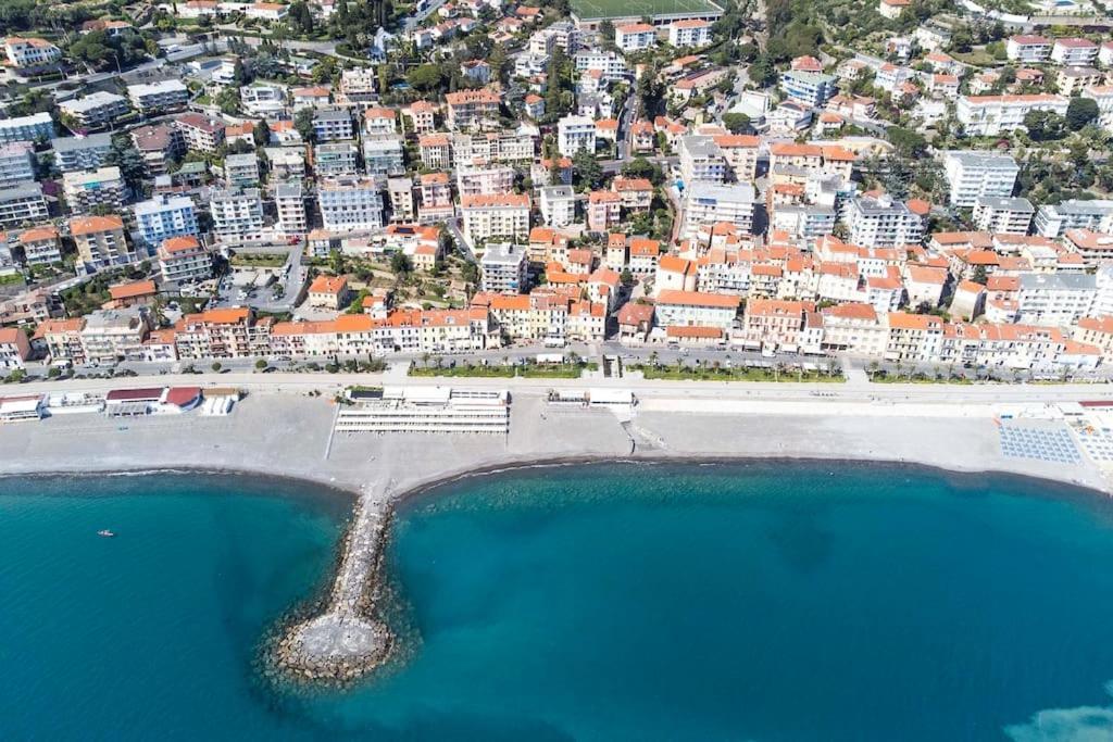 Apartament Il Grande Blu - Vista Panoramica Sul Golfo Ospedaletti Zewnętrze zdjęcie